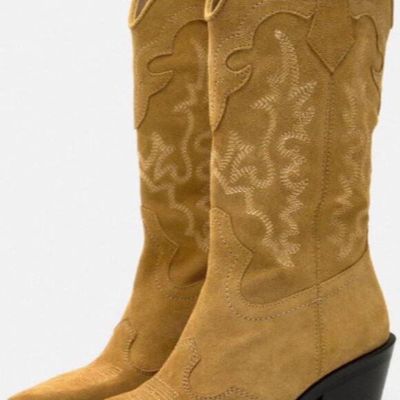 Zara Suede cowboy boots - Picture 2 of 7